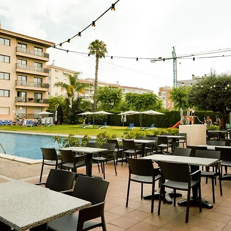 Olimar Ii Apartahotel