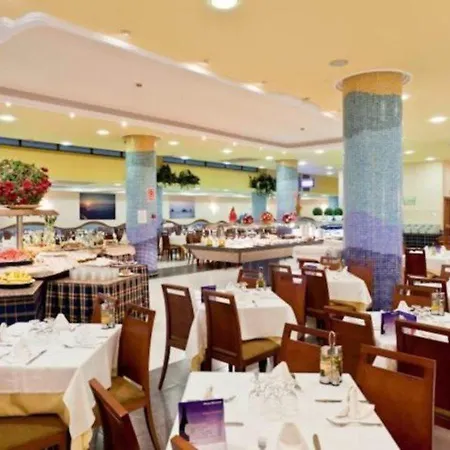 Olimar Ii アパートホテル